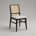 Esszimmerstuhl aus Holz mit Rattanlehne und Stoffpolster, Schwarz/Natur/Creme, 48 × 55 × 86 cm